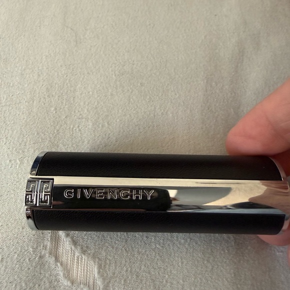 Givenchy Rechargeable Lipstick Case - Black #10 Baume - Picture 9 of 10